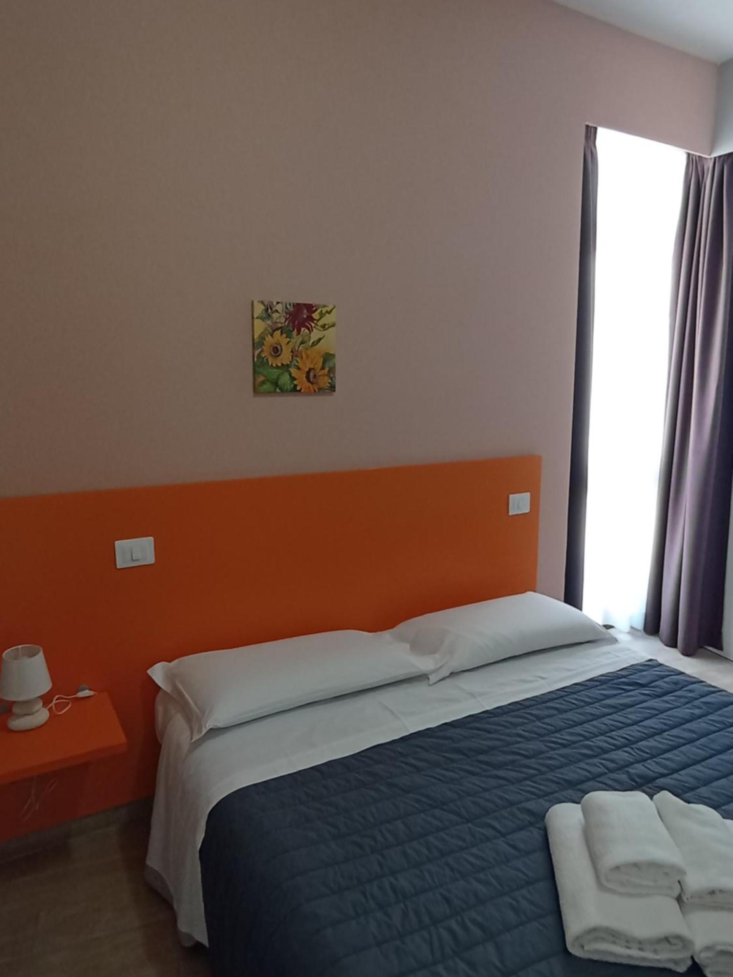 Girasole Bed & Breakfast 2*